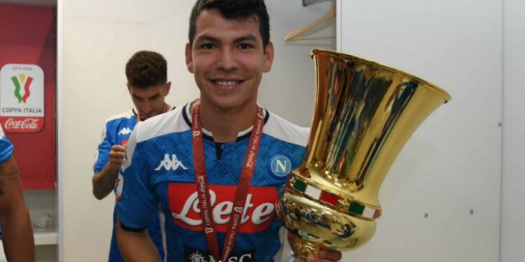 Chucky Lozano rompe récord de anotaciones en la Copa Italia