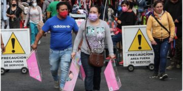 México suma 128 mil 822 muertos y 1 millón 466 mil 490 casos de COVID-19