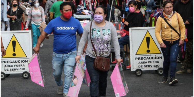 México suma 128 mil 822 muertos y 1 millón 466 mil 490 casos de COVID-19
