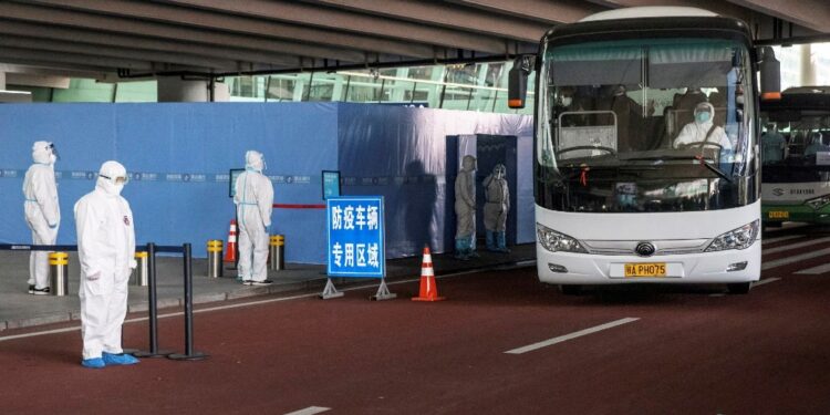 Integrantes de misión de OMS en Wuhan dan positivo a anticuerpos de COVID-19