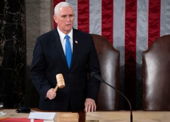 Trump critica a Pence por negarse a objetar la victoria de Biden