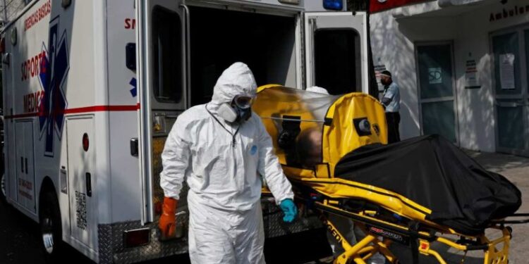 Muere portador de variante Covid en NL