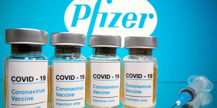 Inicia en Marzo aplicación de vacuna de AstraZeneca: SRE
