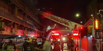 Se incendia el Mercado de San Juan de Dios en Guadalajara