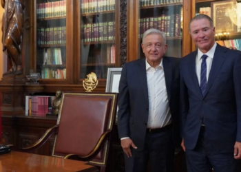 PRI expulsa a Quirino Ordaz: No perdona que la 4T le dio “chamba” como embajador en España
