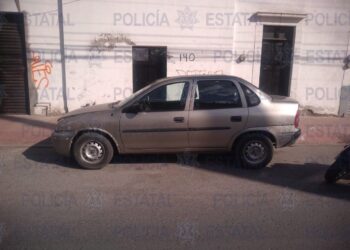 Policías Estatales aseguraron 4 vehículos con reporte de robo