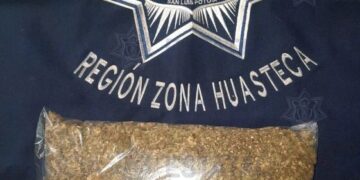 Policías Estatales arrestaron a 4 hombres que fueron sorprendidos con marihuana y cristal