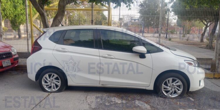 Aseguran cinco carros con reporte de robo
