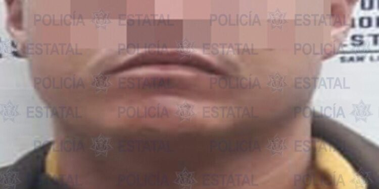 Policías estatales detuvieron a sujeto que conducía motocicleta robada