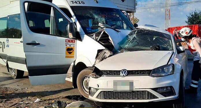 Fallece pareja en terrible choque, en el Periférico