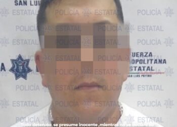 En posesión de drogas detienen a tres personas; se aseguró una moto y un carro