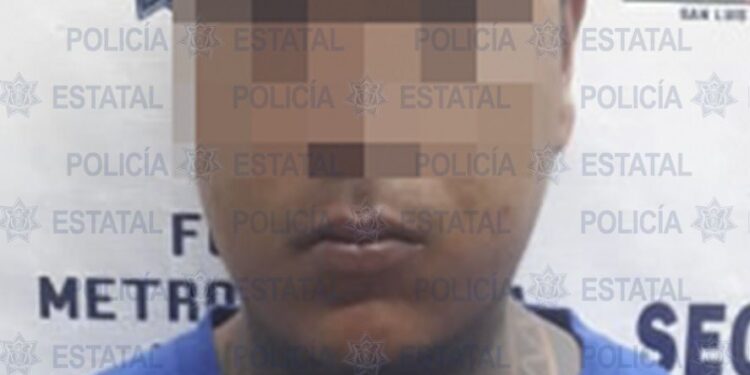 Arrestaron a sujeto tras asegurarle un auto con reporte de robo