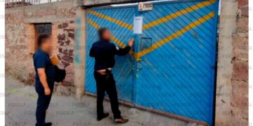 FGE aseguró autos con reporte de robo en cateos en Soledad y SLP