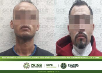 Con arma de fuego y 26 dosis de droga caen dos sujetos