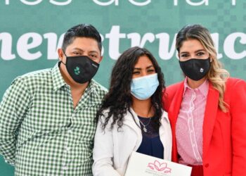 Gobernador de SLP brindará atención a 300 mil mujeres por medio de nueve unidades rosas