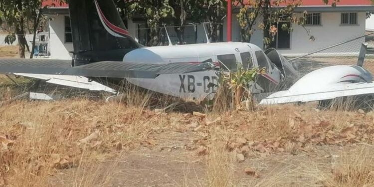 La avioneta donde viajaba Geraldine Ponce aterrizó de  emergencia