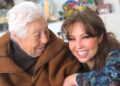 De esta manera Thalía se despidió de su abuelita, doña Eva Mange