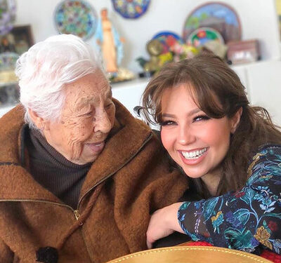 De esta manera Thalía se despidió de su abuelita, doña Eva Mange