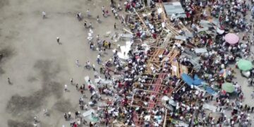 Colapsa plaza de toros en Colombia: Hay 4 fallecidos