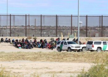 EE.UU lanza operación encubierta para destruir redes de migrantes