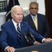 Biden llama a defender el derecho al aborto