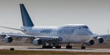 Hizo escala en México un avión venezolano-iraní con bodegas llenas de autopartes