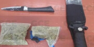 Detienen a dos hombres con droga y armas prohibidas en colonia El Paseo