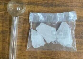 Arrestan a hombre por presunta posesión de droga en la colonia Satélite