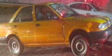 Aprehenden a dos sujetos por presunto robo de vehículos en colonia Las Flores