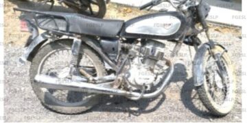 FGESLP localiza dos motocicletas y un auto robado
