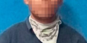 Con cachimba y moto con reporte de robo detienen a dos sujetos en Av. Chapultepec