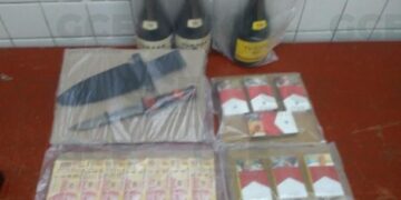 Detienen a presuntos asaltantes de una tienda de conveniencia en Lomas del Tecnológico