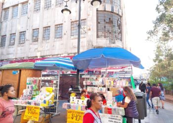 Robos y ambulantaje invaden el Centro Histórico de SLP