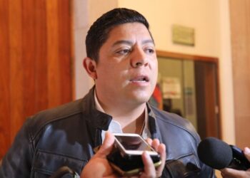 Se instalaran más módulos de pruebas Covid-19 y no se permitirá el cierre de comercios: Gobernador de SLP