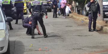 Balacera en fila de vacunación infantil contra Covid-19 en Puebla