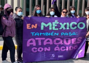 La crueldad sin castigo: ataques con ácido a las mujeres son “olvidados” por la ley