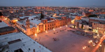 Día parcialmente nublado pero con altas temperaturas para SLP