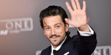 Señalan a Diego Luna por deber crédito millonario a al gobierno de Aguascalientes