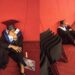 Joven lloró en su ceremonia de graduación al percatarse que su familia no acudió
