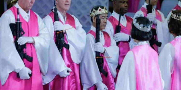 ¿Qué es la secta Moon y qué tiene que ver con el asesinato del ex primer ministro Shinzo Abe?