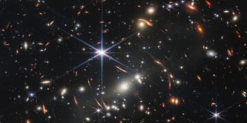 Telescopio James Webb capta imagen de primeras galaxias formadas tras el Big Bang
