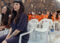 Mon Laferte arma concierto en penal femenil de Cajeme, Sonora