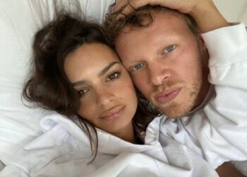 Emily Ratajkowski se separa de Sebastian Bear-McClard