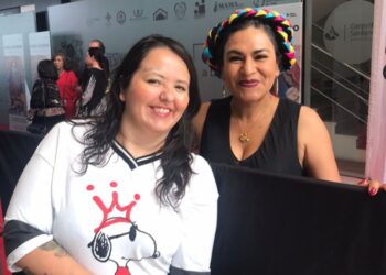 Videos revelan que Luz Raquel Padilla compró alcohol y encendedor antes de su ataque