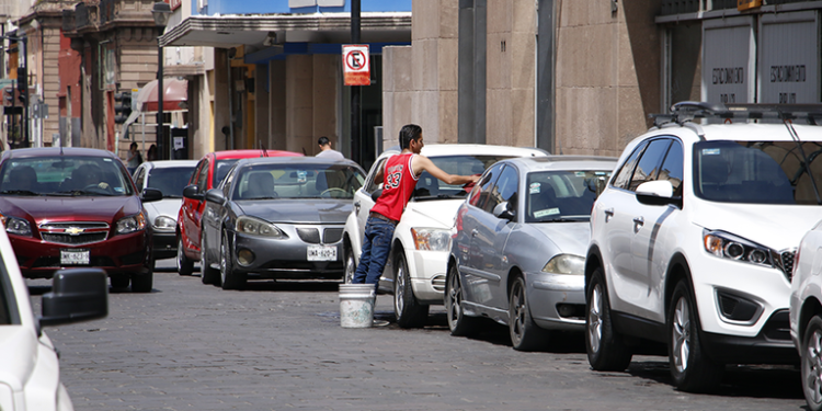 Matan a lavacoches en colonia San Luis