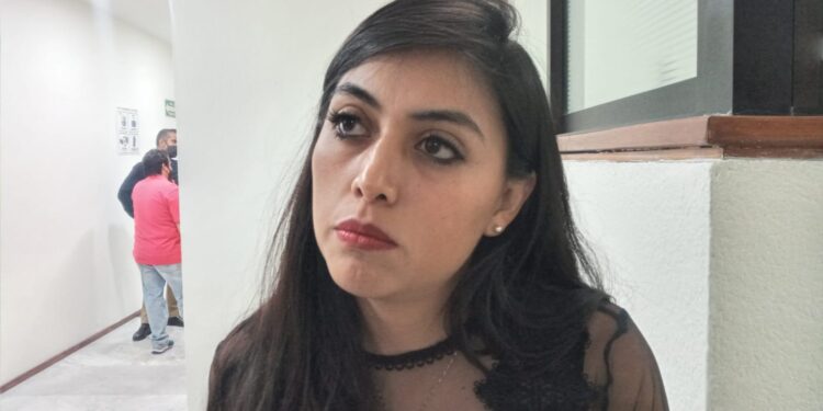 Colegios justifican continuar con clases, dejando de lado las recomendaciones de las autoridades