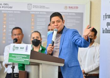 Ricardo Gallardo inaugura nueva área de urgencias del Hospital Central