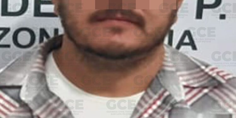 Detienen a delincuente con arma de fuego en Ciudad Fernández
