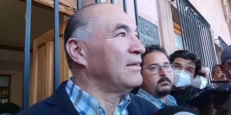 Interapas y CEA reportan nueva falla en “El Realito” y Galindo pide no entrar en pánico
