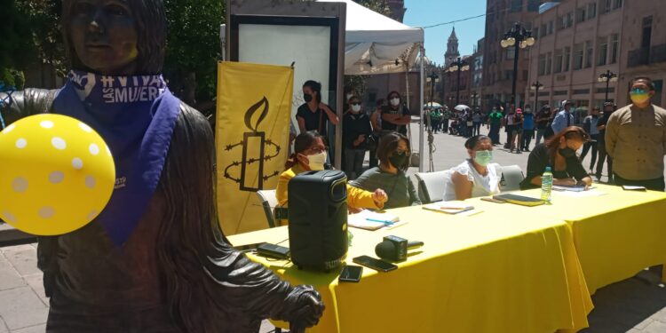 Piden al estado reparar el daño causado a la familia de Karla Pontigo; victima de feminicidio